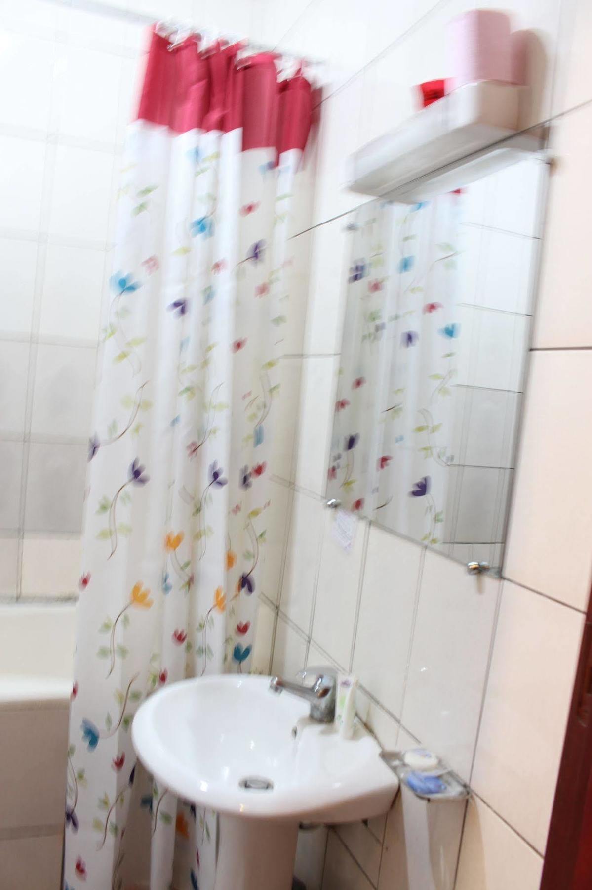 Hotel Santa Lucia Yaoundé Εξωτερικό φωτογραφία